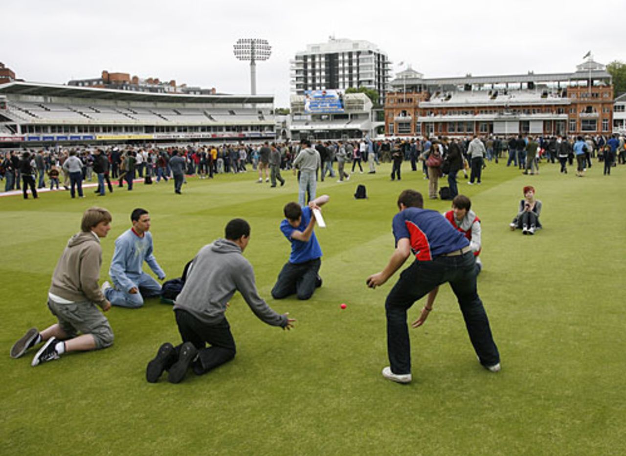 A different type of cricket match takes place during the lunch break, England v Bangladesh, 1st Test, Lord's, May 31, 2010 
