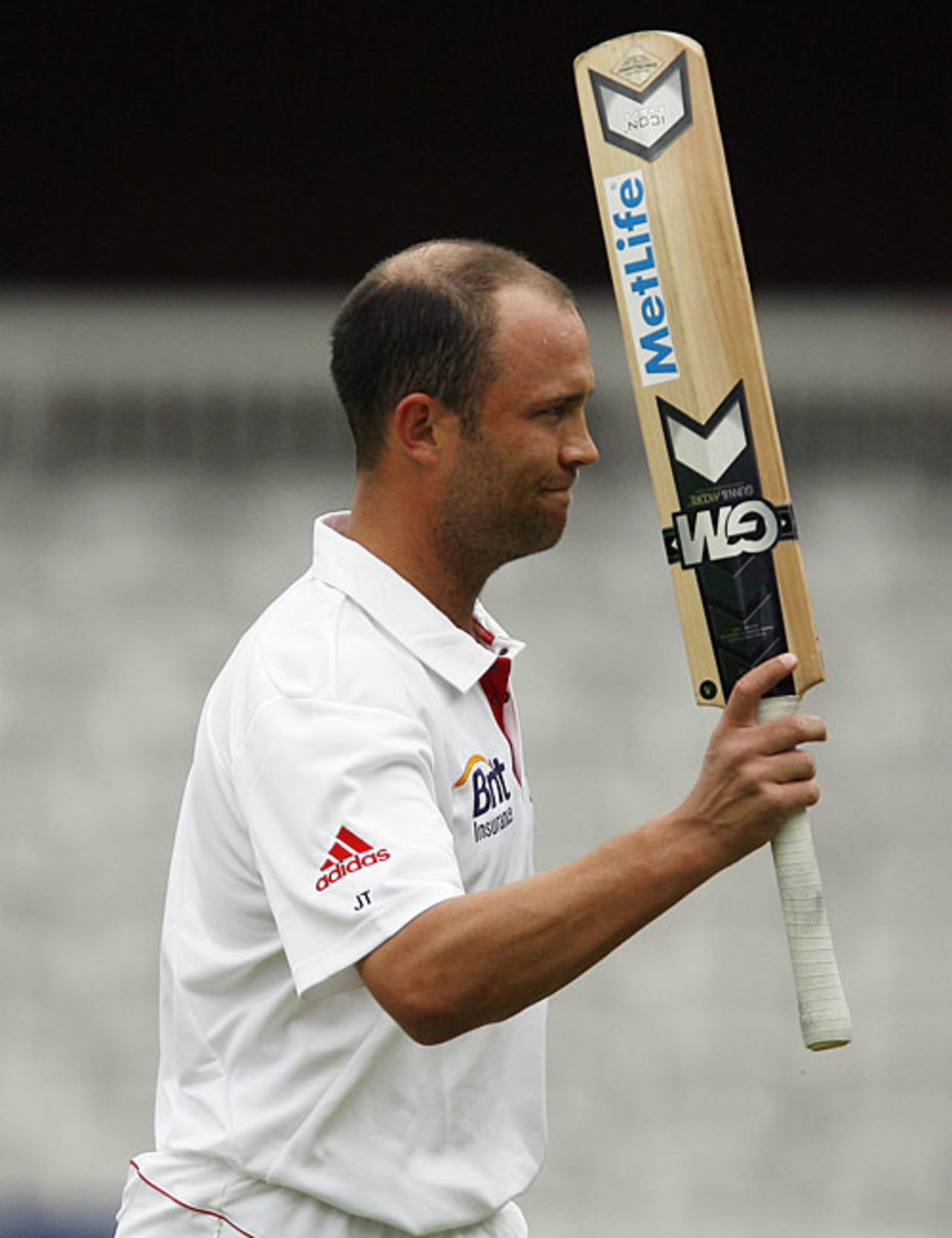 Jonathan Trott completed a very satisfying match for him by hitting the winning runs to end unbeaten on 36, England v Bangladesh, 1st Test, Lord's, May 31, 2010 
