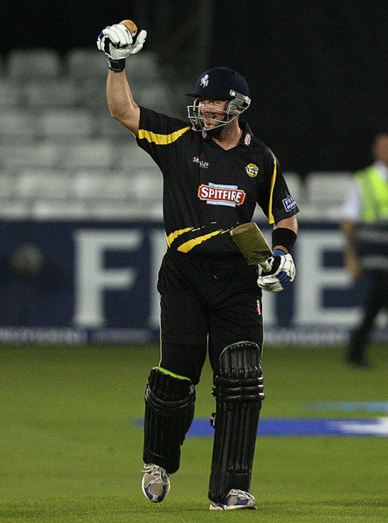 Darren Stevens punches the air after Kent's victory over Essex, Essex v Kent, FP t20, Chelmsford, June 2, 2010