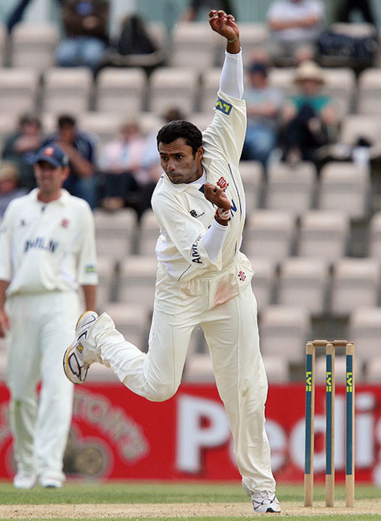 Danish Kaneria bowls during Hampshire's second innings at the Rose Bowl, Hampshire v Essex, County Championship Division One, Rose Bowl, June 6, 2010