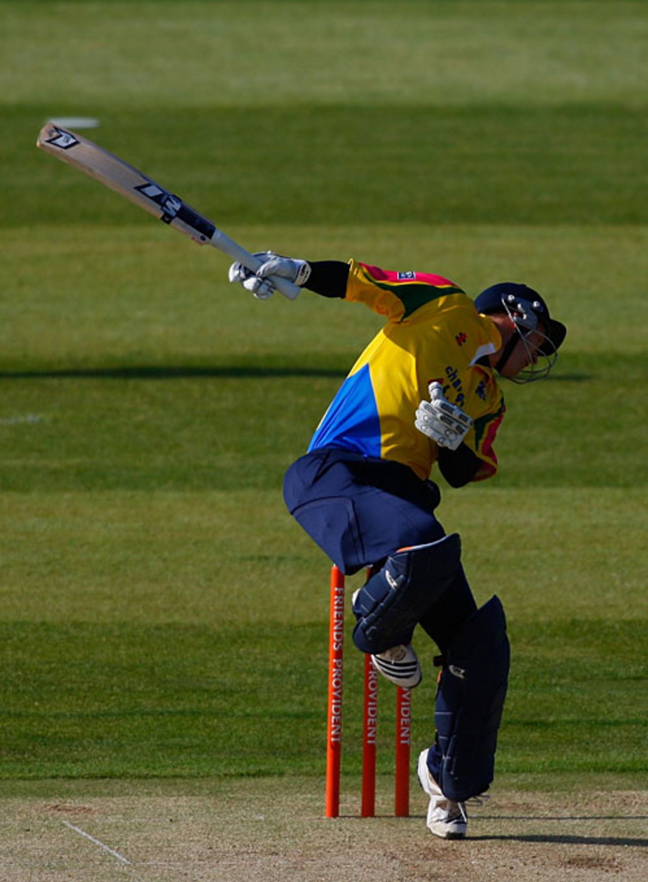 Andrew Gale gets into a tangle against a short ball, Durham v Yorkshire, Friends Provident t20, Chester-le-Street, June 18, 2010