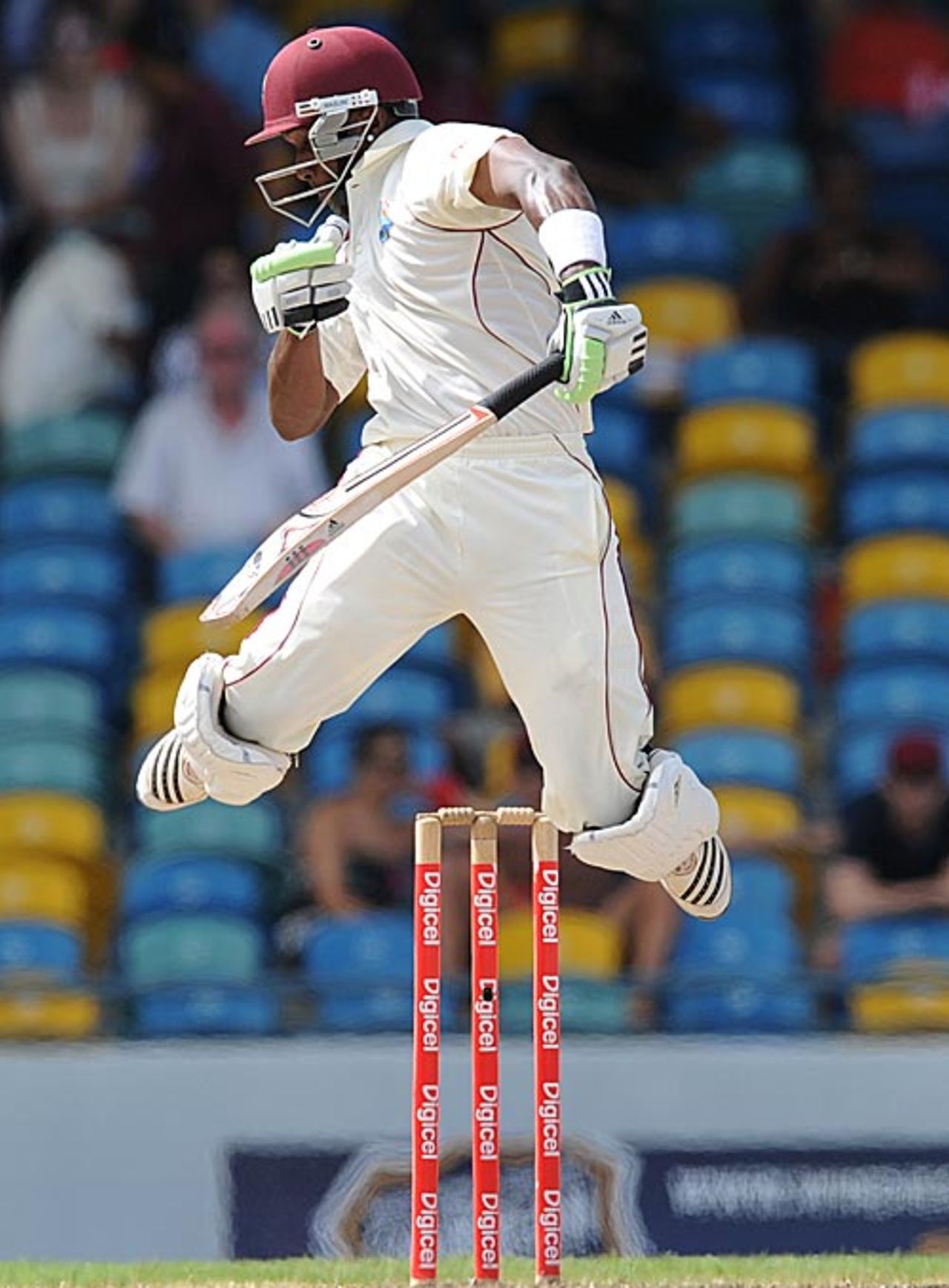 Dwayne Bravo tries to evade the short ball, West Indies v South Africa, 3rd Test, Barbados, 1st day, June 26, 2010