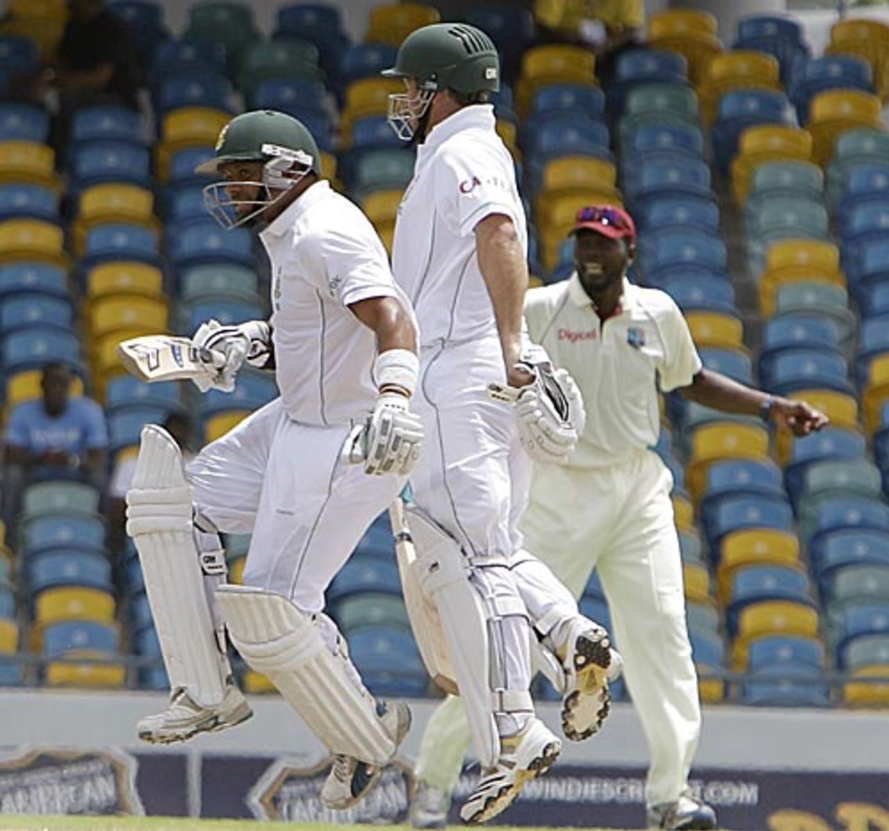 Ashwell Prince and Mark Boucher were involved in a mid-pitch collision, West Indies v South Africa, 3rd Test, Barbados, 3rd day, June 28, 2010
