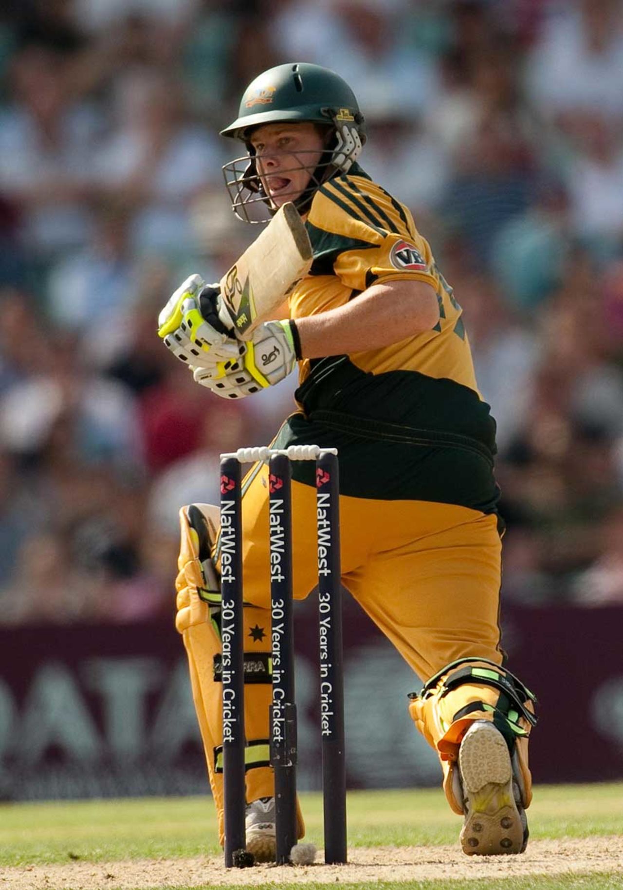 Steven Smith added a late spark to Australia's innings, England v Australia, 4th ODI, The Oval, June 30, 2010