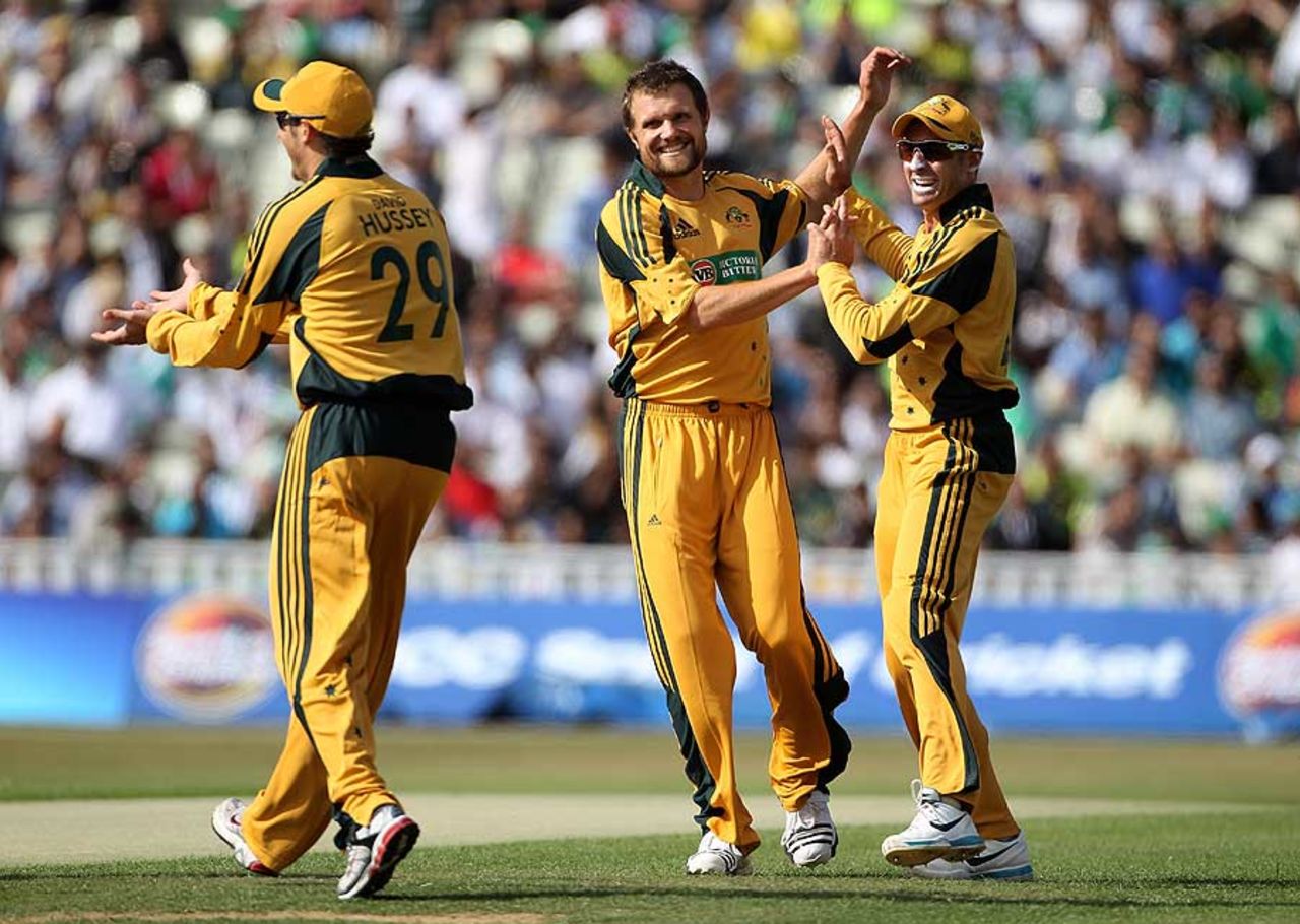 Dirk Nannes struck in the first over to remove Shahzaib Hasan, Australia v Pakistan, 1st Twenty20, Edgbaston, July 5, 2010