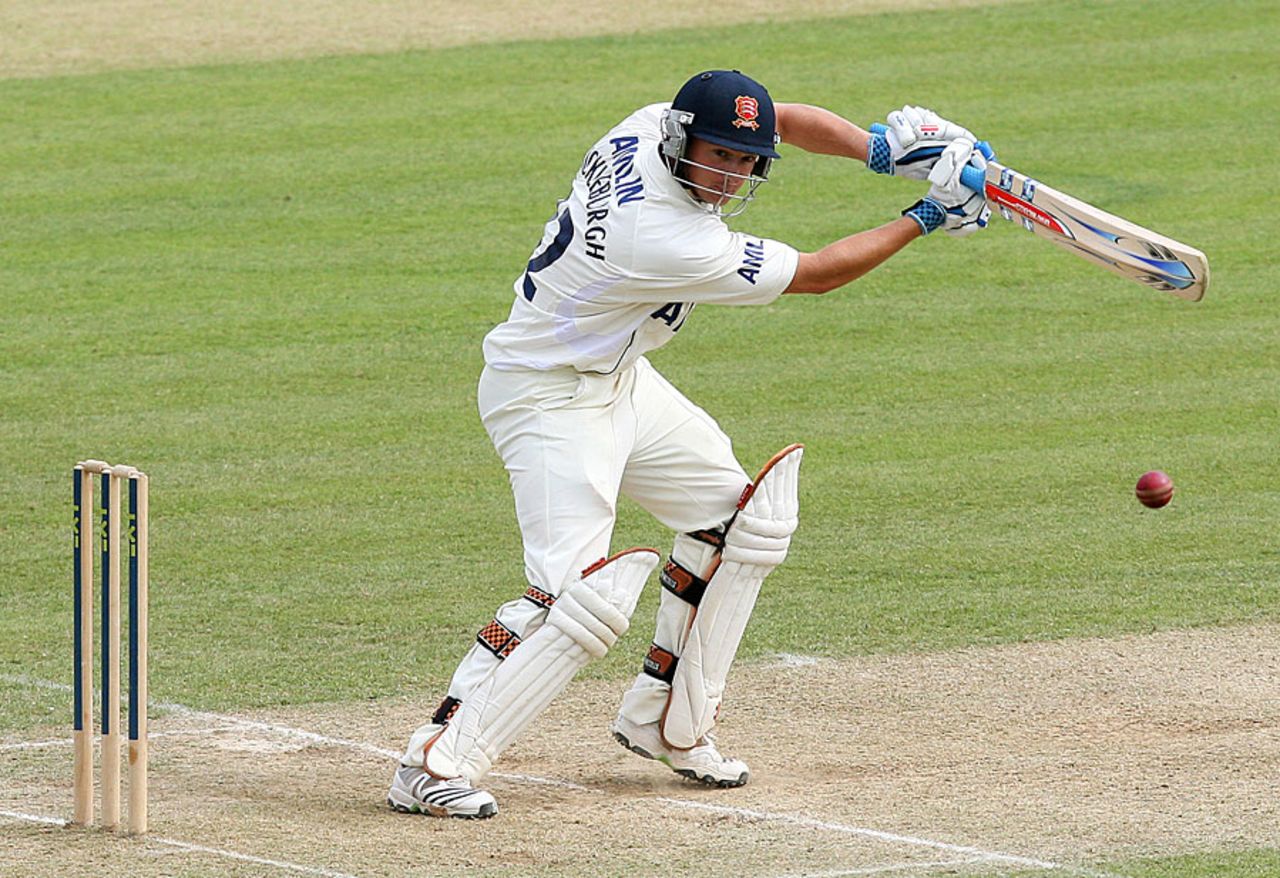 Jaik Mickleburgh weighed in 91 as Essex edged into a strong position , Essex v Nottinghamshire, County Championship, Division One, Chelmsford, July 6, 2010
