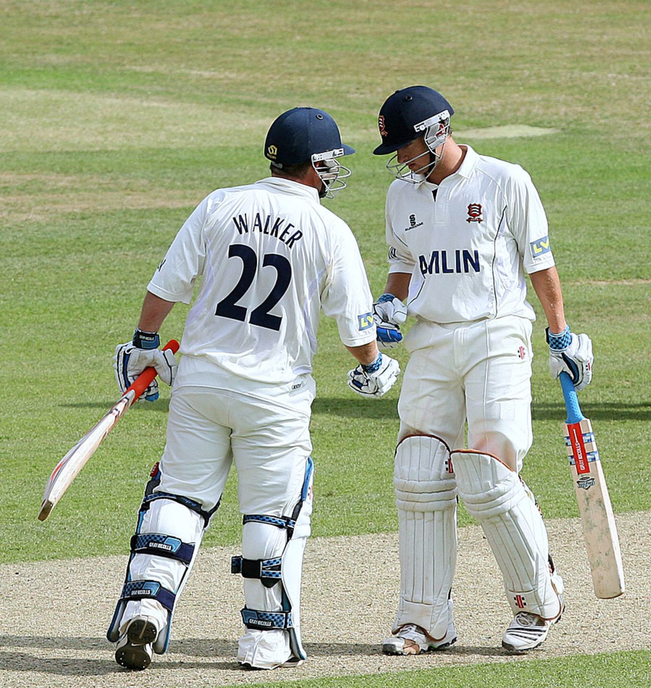 Jaik Mickleburgh and Matt Walker put on 106 for the third wicket, Essex v Nottinghamshire, County Championship, Division One, Chelmsford, July 6, 2010