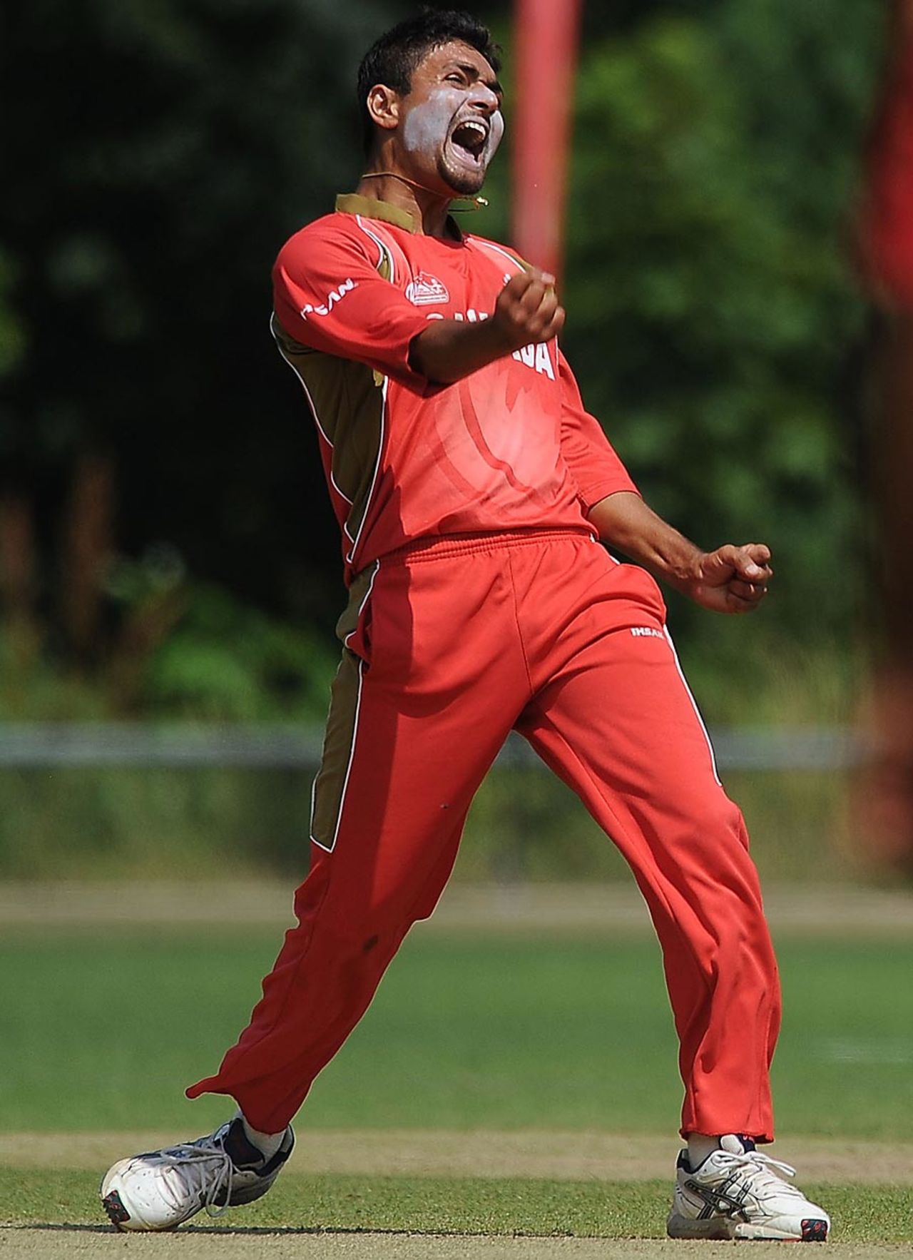 Harvir Baidwan took 3 for 24, Canada v Kenya, ICC World Cricket League Division 1, Schiedam, July 9, 2010