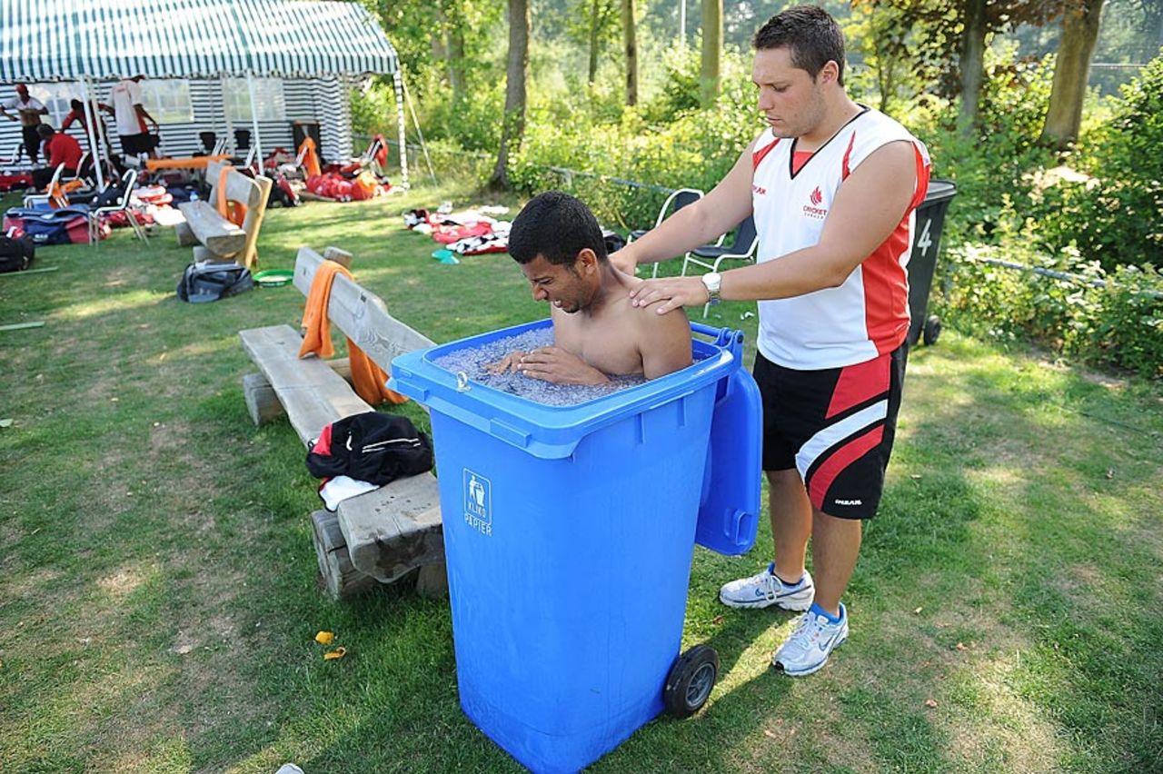 Canada's Manny Aulakh has an ice bath, Canada v Kenya, ICC World Cricket League Division 1, Schiedam, July 9, 2010