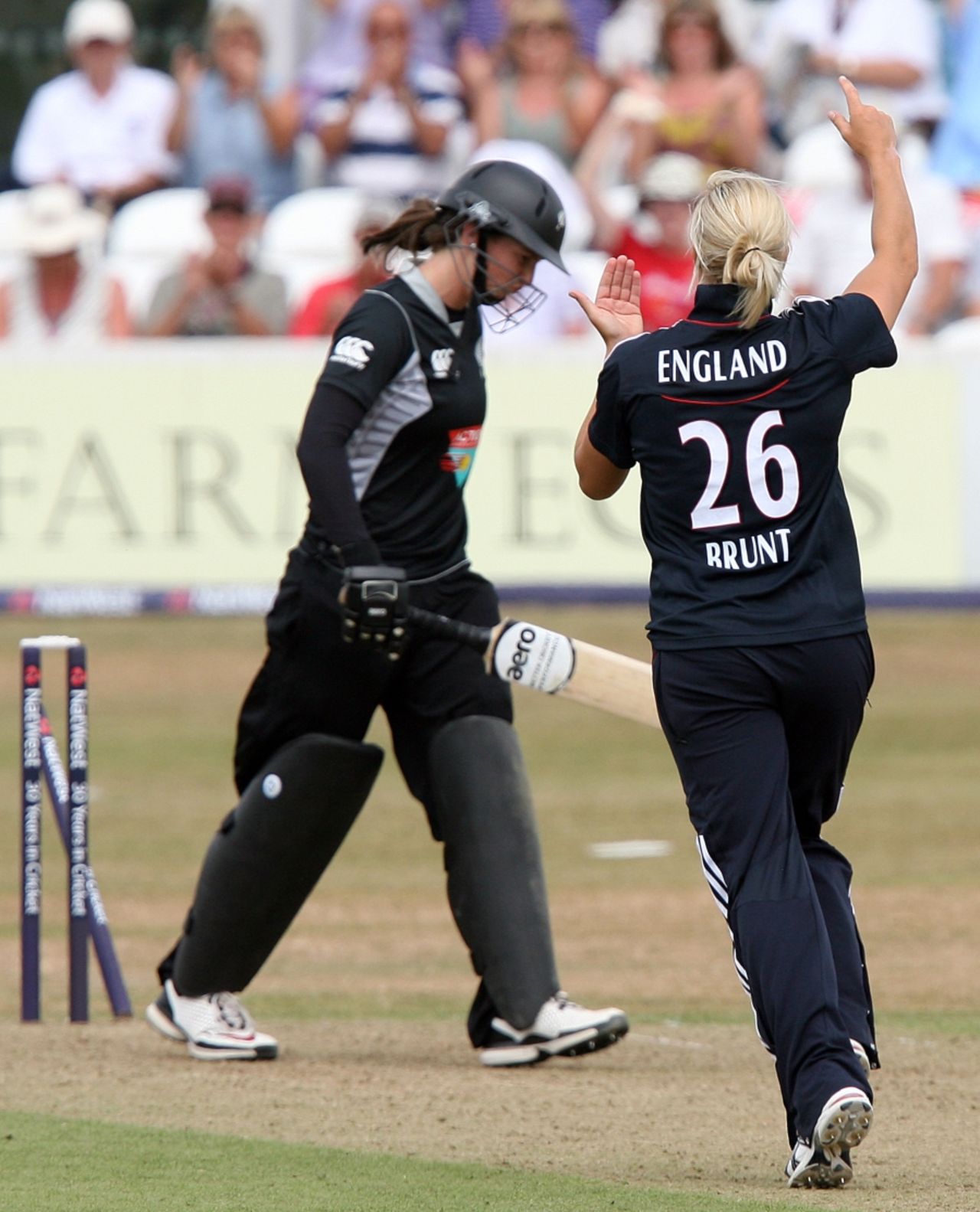 Maria Fahey was eventually prised out by Katherine Brunt, England v New Zealand, 1st ODI, Taunton, July 10, 2010