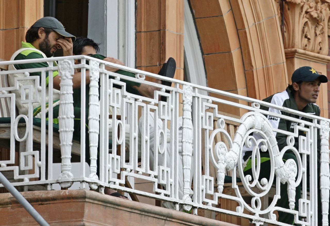 Shahid Afridi and Mohammad Amir watch their team self destruct from the Lord's balcony, Pakistan v Australia, 1st Test, Lord's, July 16, 2010