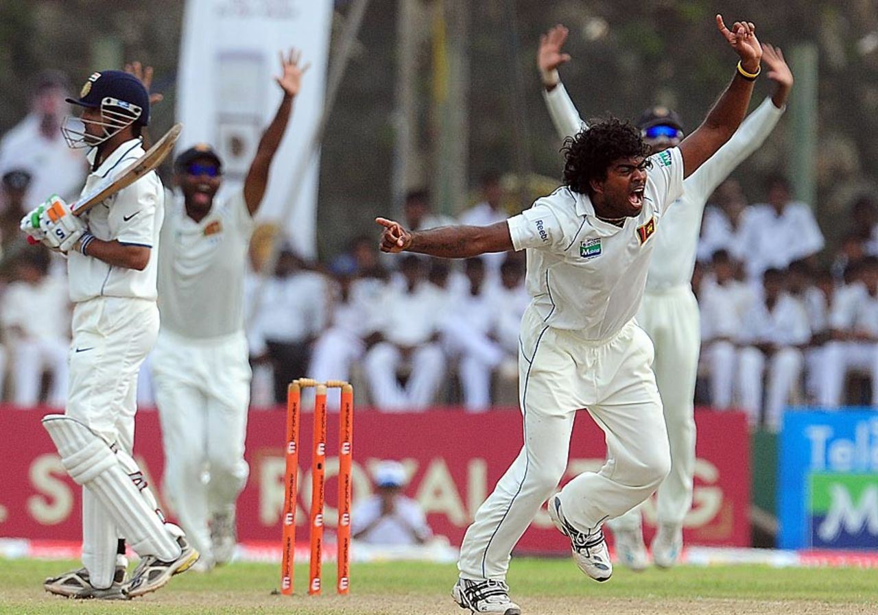 Lasith Malinga traps Gautam Gambhir in front, 1st Test, Galle, 3rd day, July 20, 2010