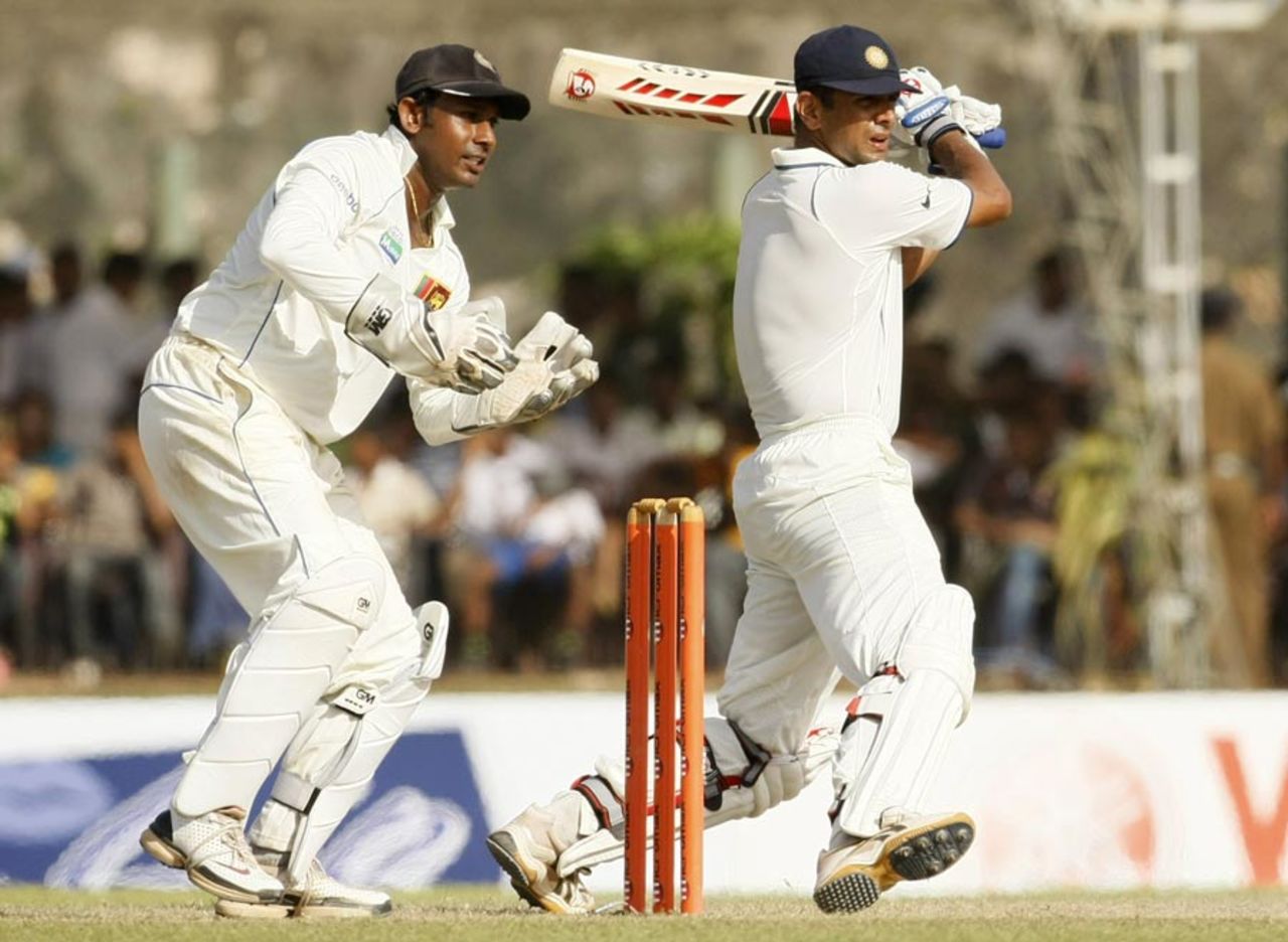 Rahul Dravid plays a lovely backfoot cut, Sri Lanka v India, 1st Test, Galle, 4th day, July 21, 2010