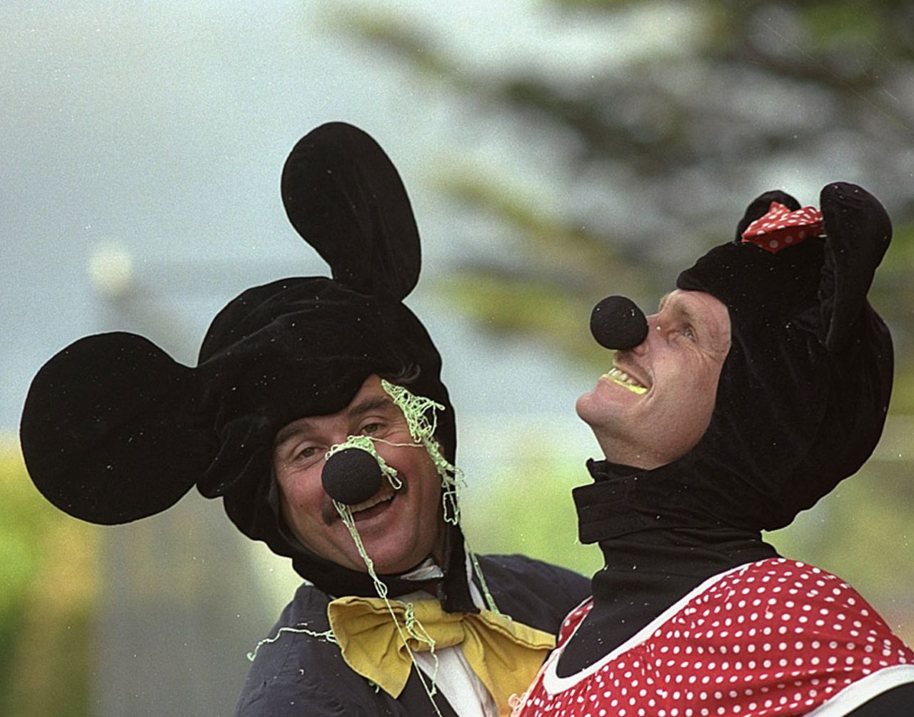 Allan Lamb and Robin Smith dressed as Mickey and Minnie Mouse, January 1, 1991
