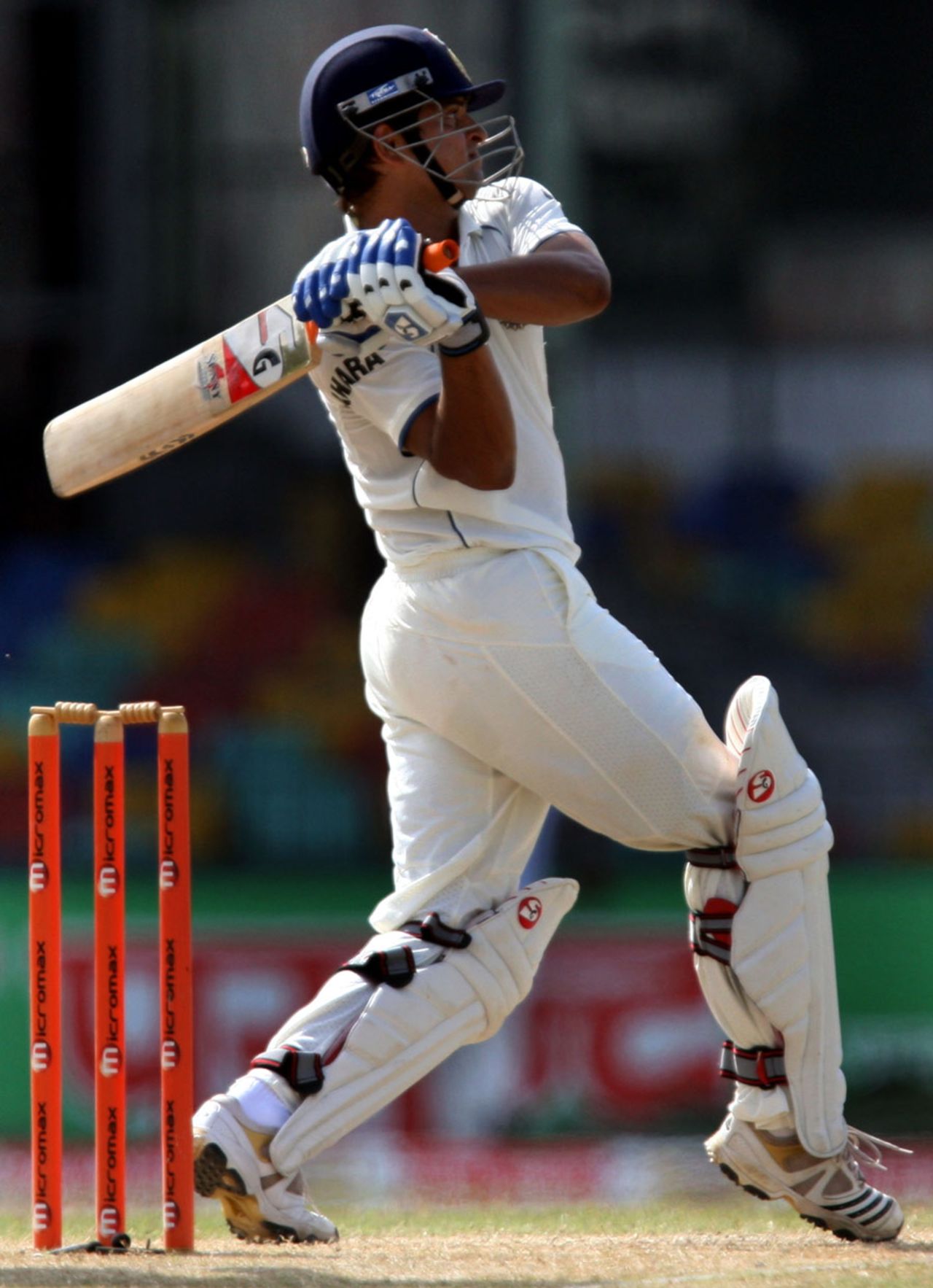 Suresh Raina hammers the ball in his first Test innings, Sri Lanka v India, 2nd Test, SSC, 3rd day, July 28, 2010