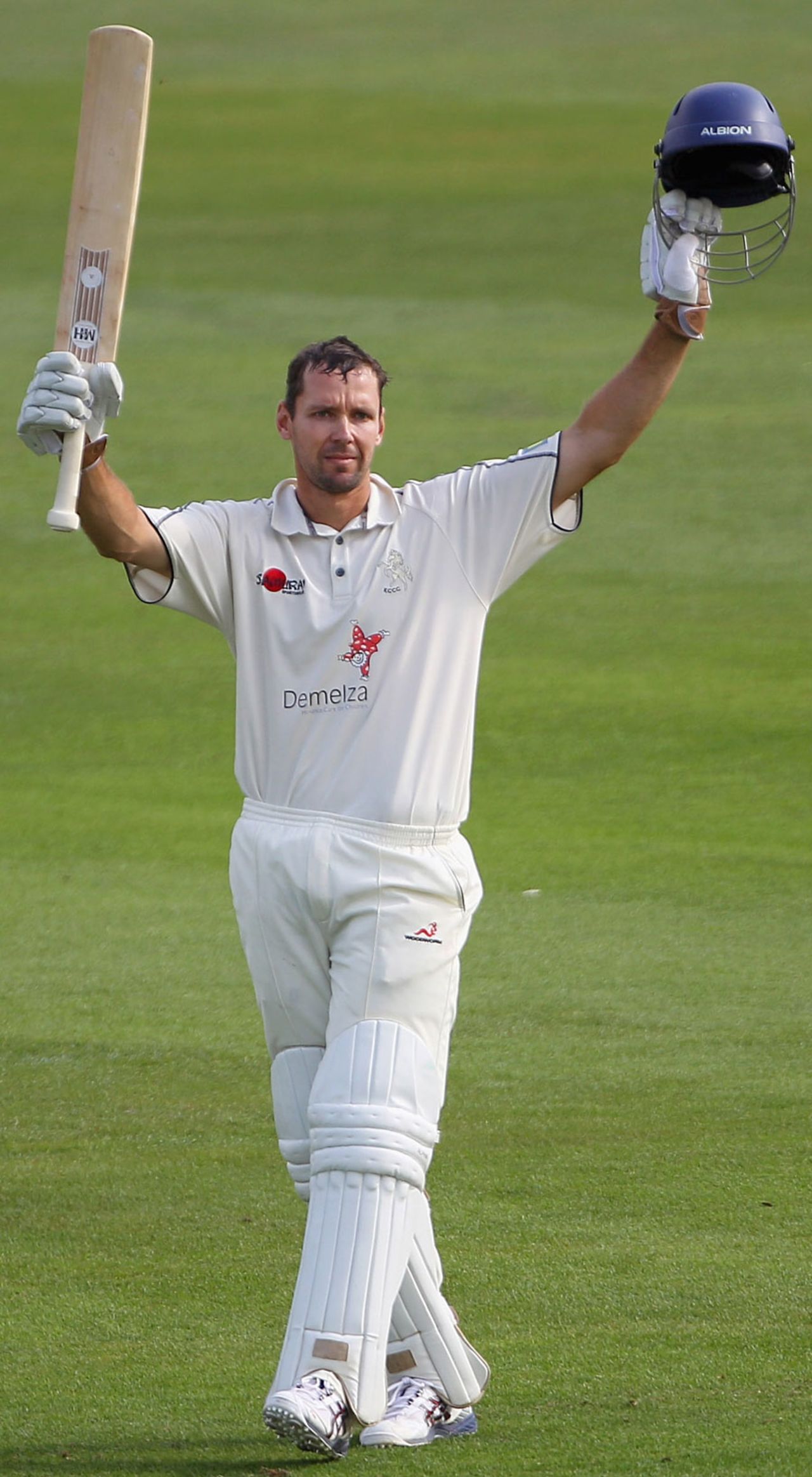 Martin van Jaarsveld reached his century off 148 deliveries to help put Kent in control, Kent v Essex, County Championship, Division One, Canterbury, July 29, 2010