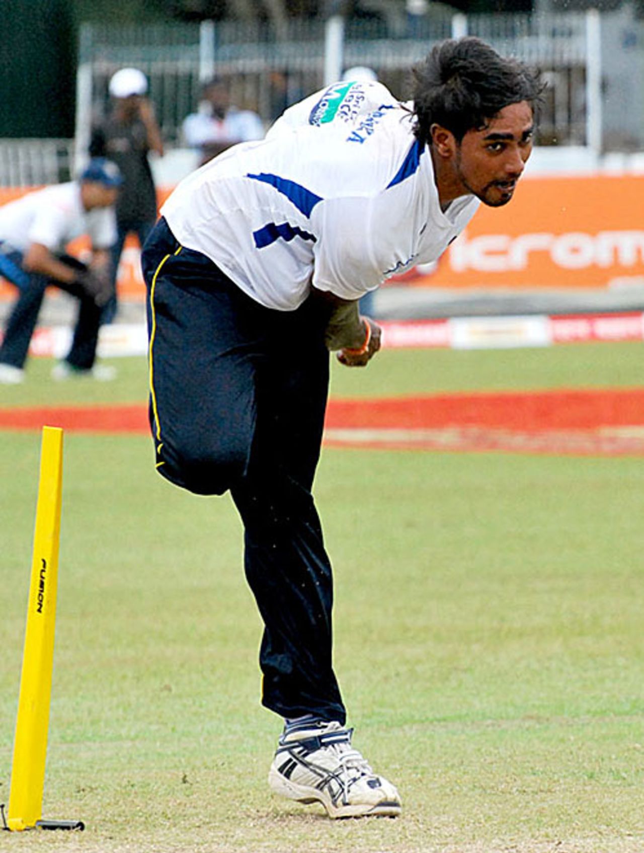 Nuwan Pradeep bowls at the nets, Colombo, July 30, 2010