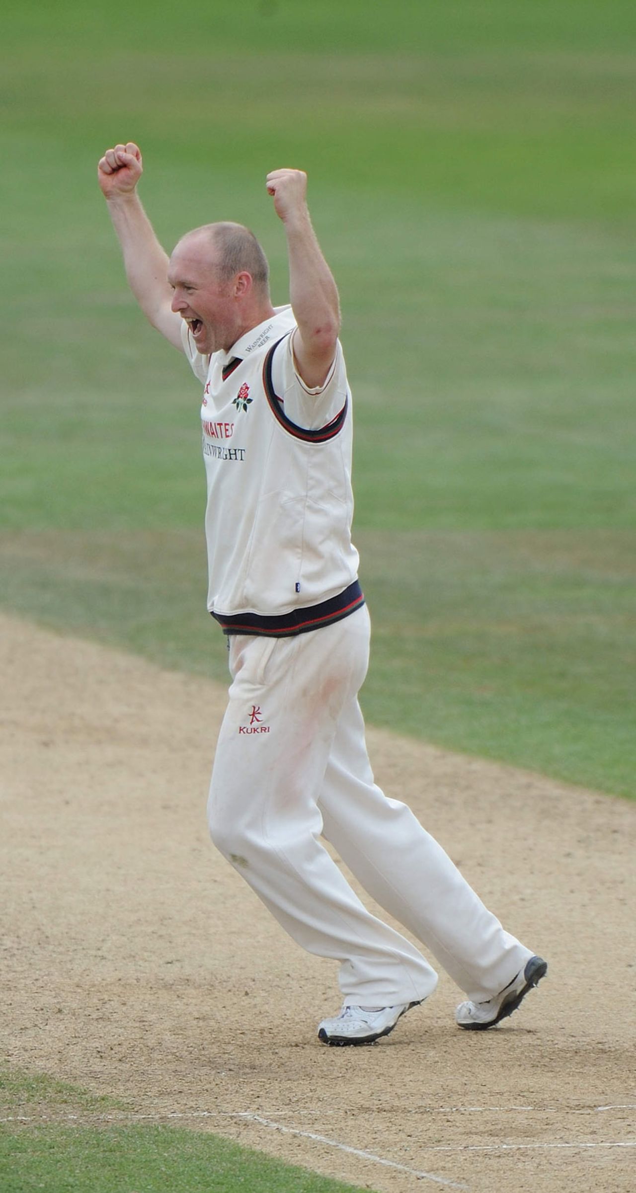 Gary Keedy finished with 4 for 56 but could not prevent Lancashire conceding a 86-run first-innings deficit, Hampshire v Lancashire, County Championship, Division One, Rose Bowl, July 31, 2010