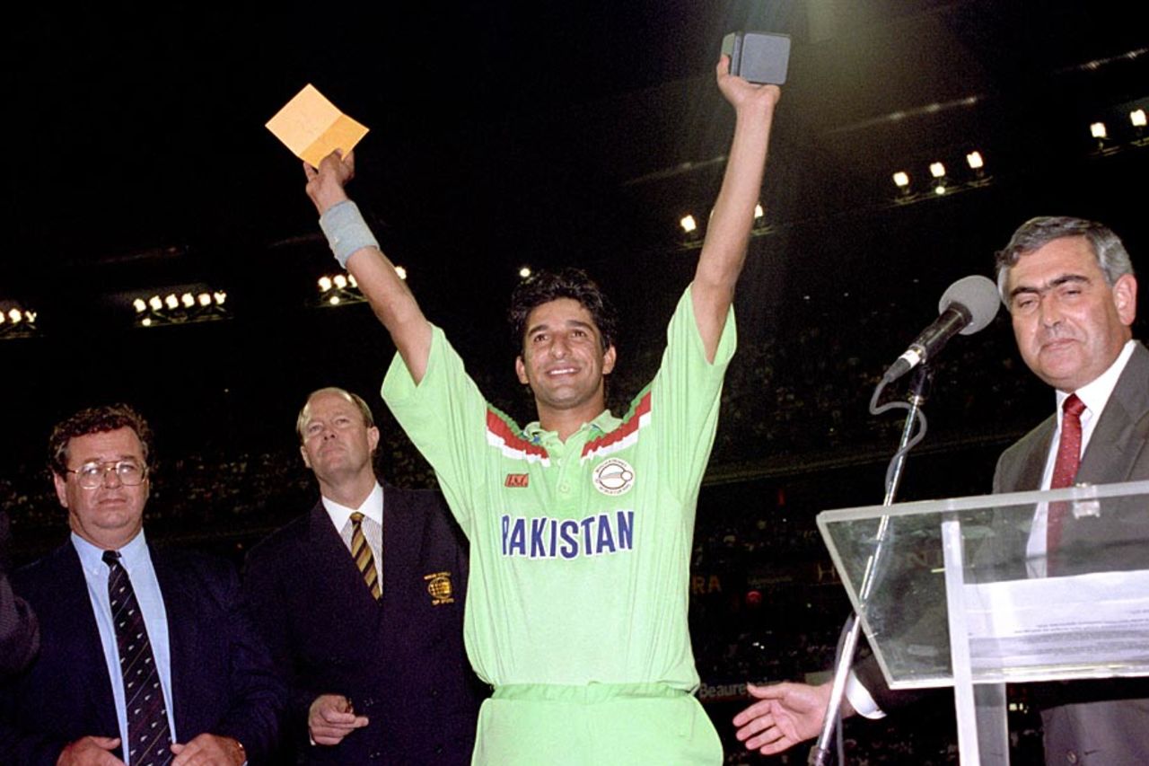 Wasim Akram with his Man-of-the-Match award, England v Pakistan, World Cup final, Melbourne, March 25 1992