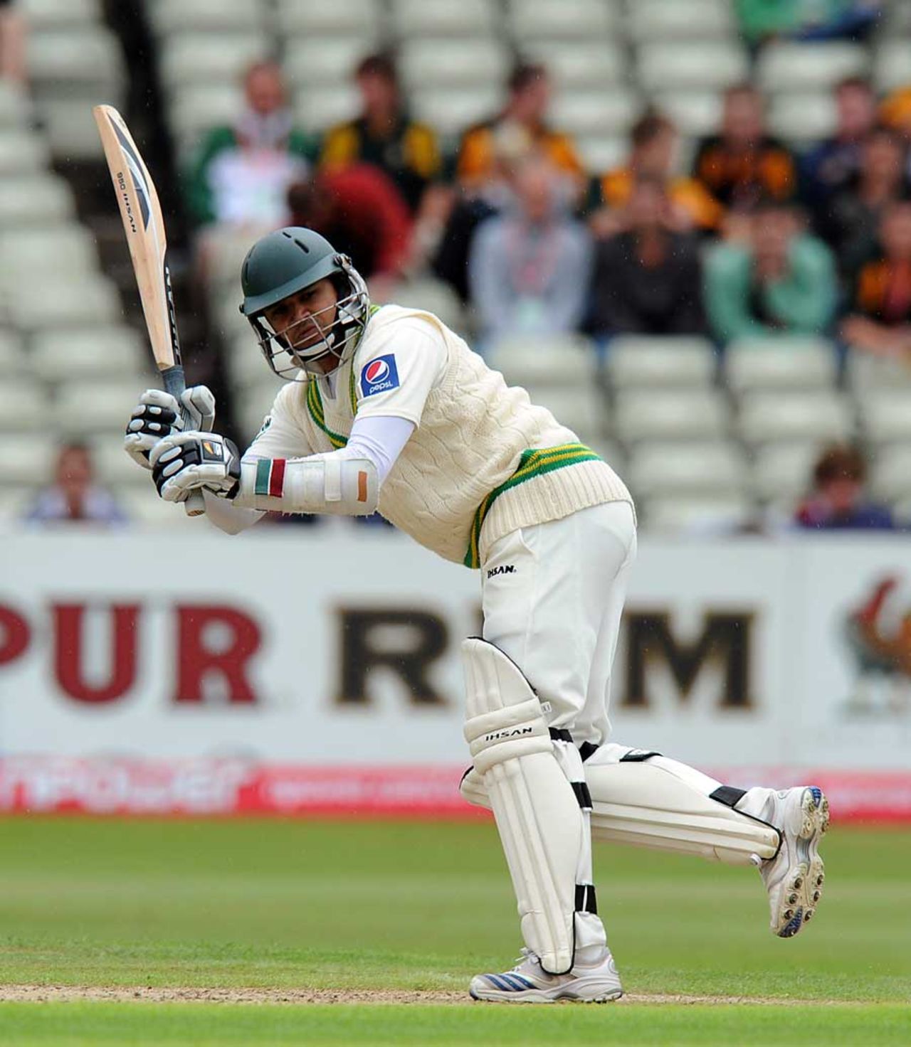 Azhar Ali made a 32-ball duck as Pakistan struggled, England v Pakistan, 2nd Test, Edgbaston, August 6, 2010