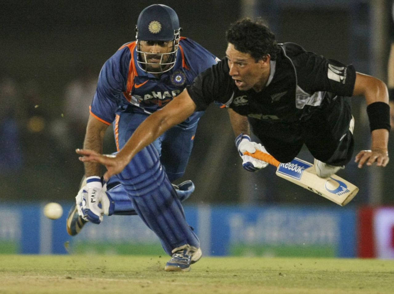 MS Dhoni is run out by Daryl Tuffey, India v New Zealand, tri-series, 1st ODI, August 10, 2010
