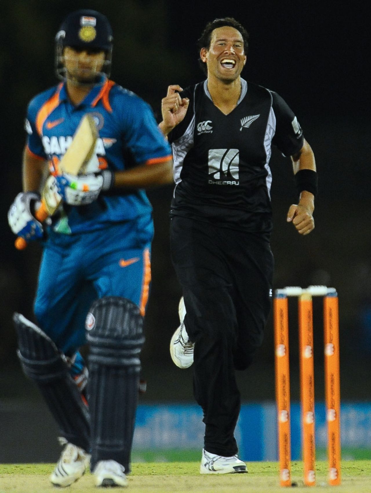 Daryl Tuffey is delighted after dismissing Suresh Raina, India v New Zealand, tri-series, 1st ODI, August 10, 2010