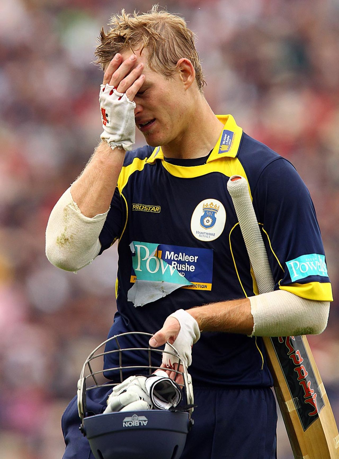 Jimmy Adams was dismissed after a steady 34, Hampshire v Essex, 1st semi-final, Friends Provident t20, Rose Bowl, August 14, 2010