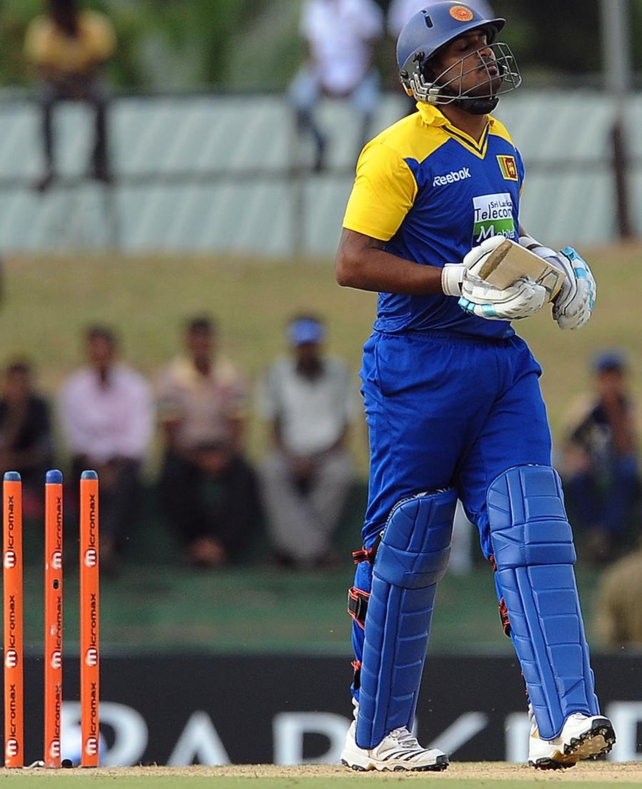 Chamara Kapugedera was bowled for 10, Sri Lanka v India, tri-series, 3rd ODI, Dambulla, August 16, 2010