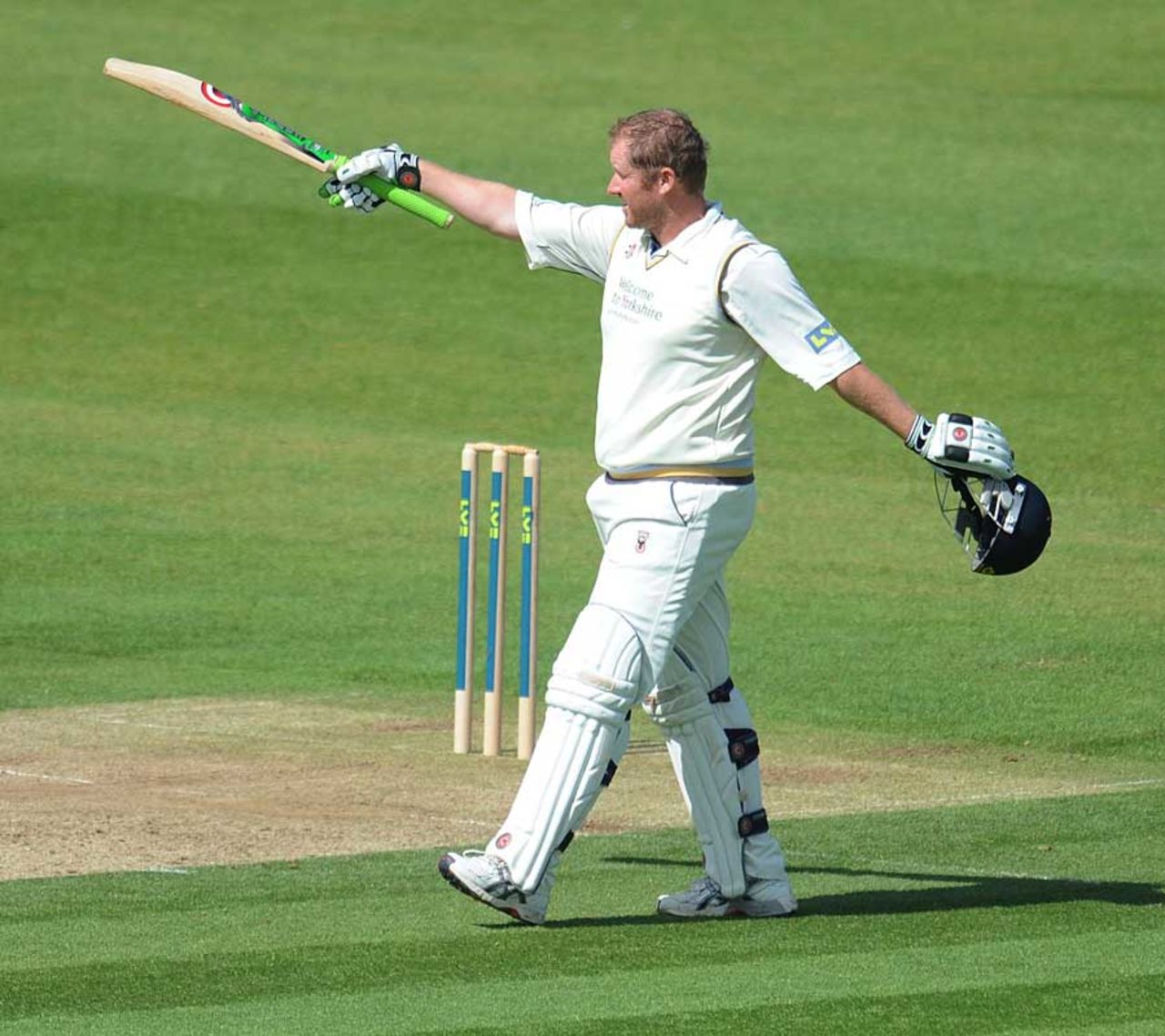 Anthony McGrath scored a brilliant hundred to give Yorkshire the lead against Durham, Durham v Yorkshire, County Championship, Division One, Chester-le-Street, August 17, 2010