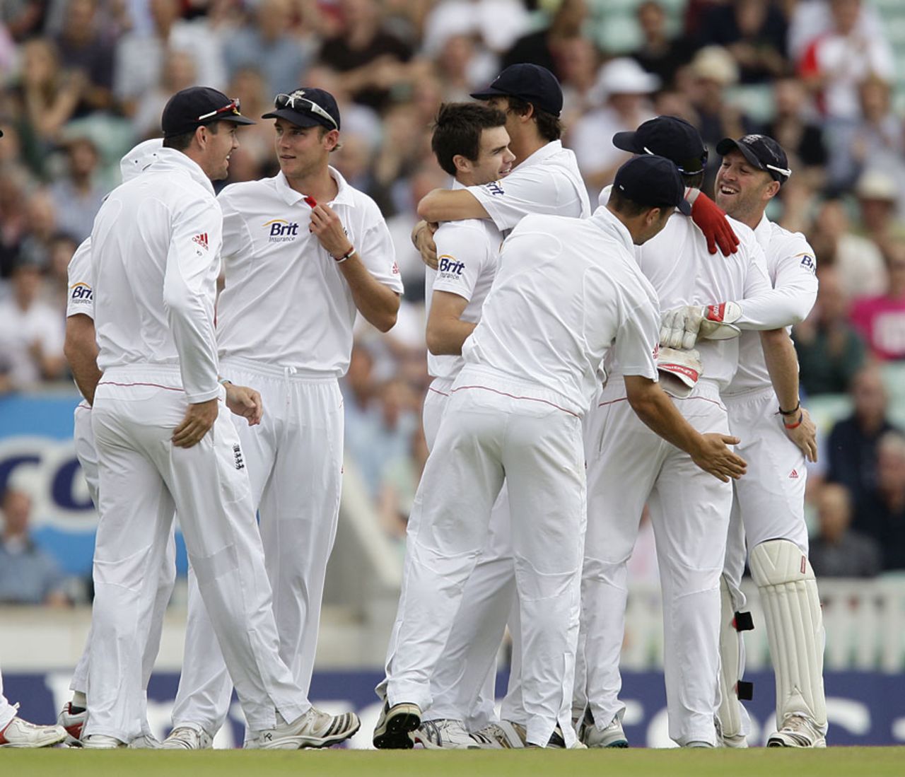 James Anderson gave England some hope when he removed Yasir Hameed for a duck, England v Pakistan, 3rd Test, The Oval, August 21, 2010