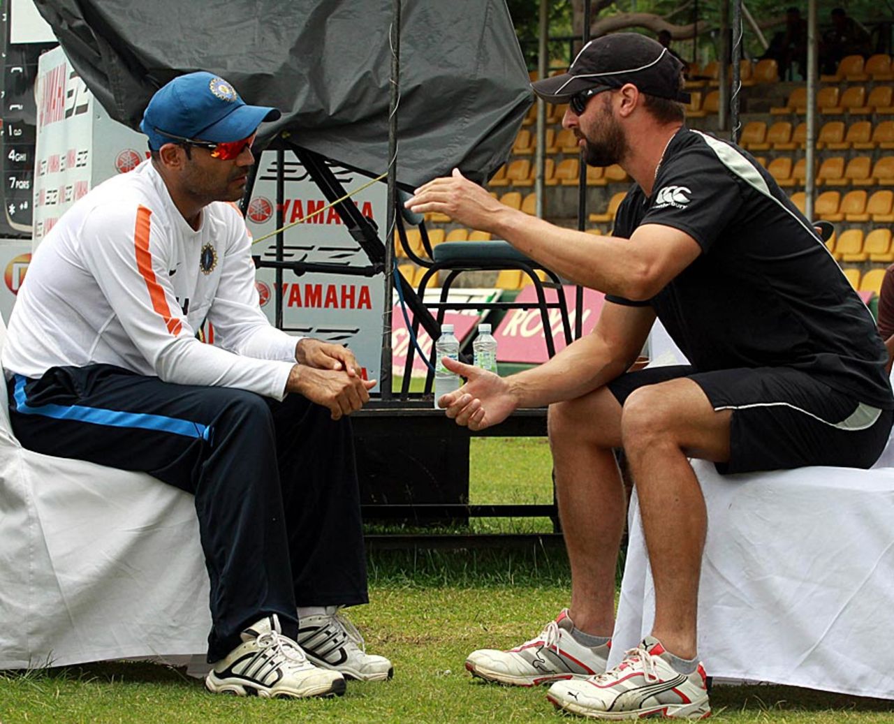Virender Sehwag and Peter Ingram have a chat, Dambulla, August 24, 2010