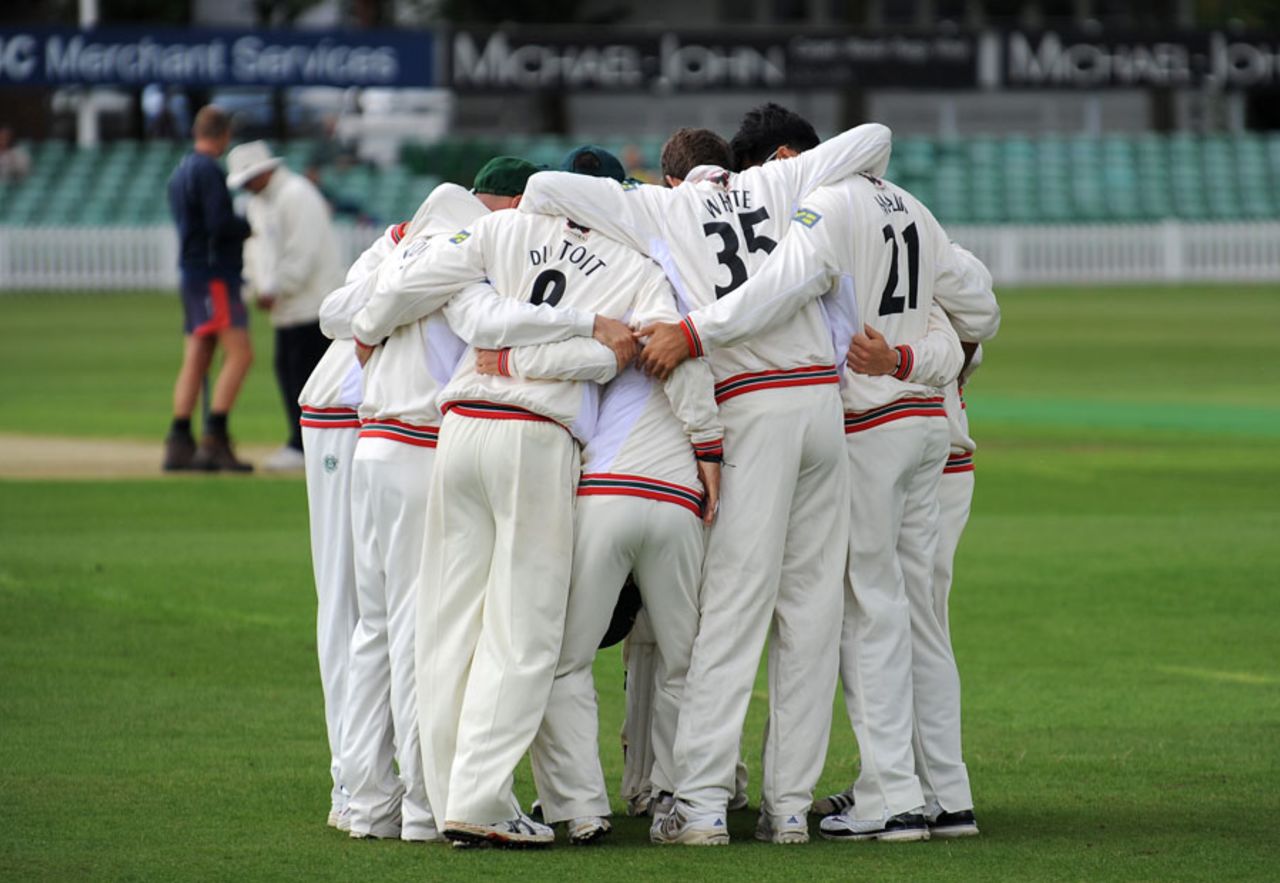 The Leicestershire players present a united front on the field after calling for the resignation of county chairman Neil Davidson, Leicestershire v Surrey, County Championship Division Two, Grace Road, August 24, 2010
