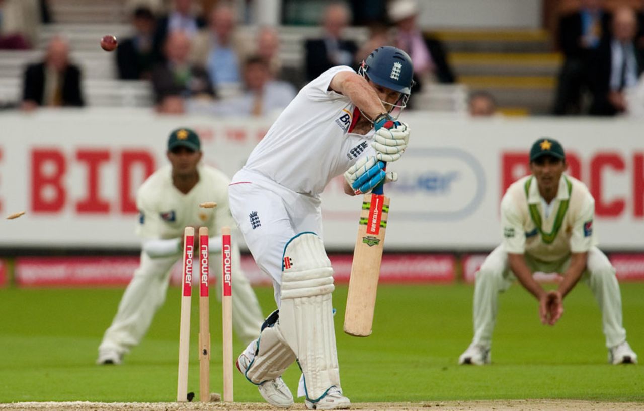 Andrew Strauss was defeated by a pearler from Mohammad Asif, England v Pakistan, 4th Test, Lord's, August 26, 2010