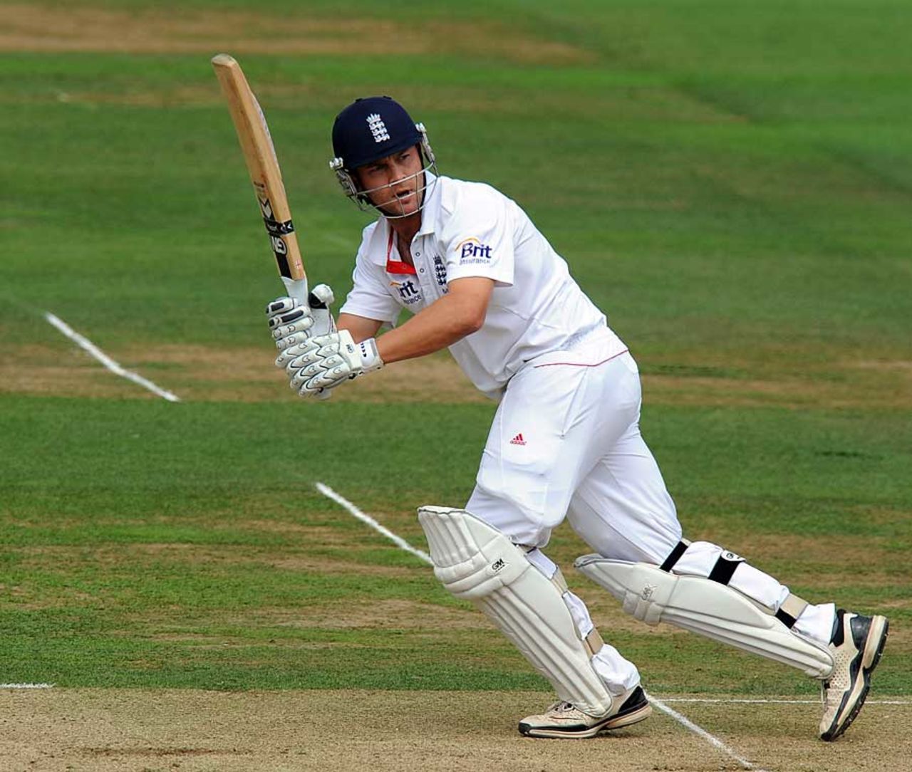 Jonathan Trott held England together on the second day, England v Pakistan, 4th npower Test, Lord's, August 27 2010