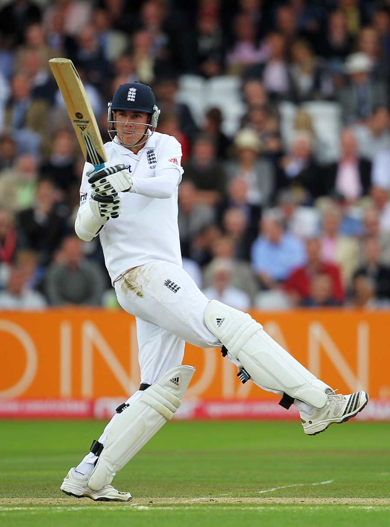Stuart Broad played another vital innings at No. 9, England v Pakistan, 4th npower Test, Lord's, August 27 2010