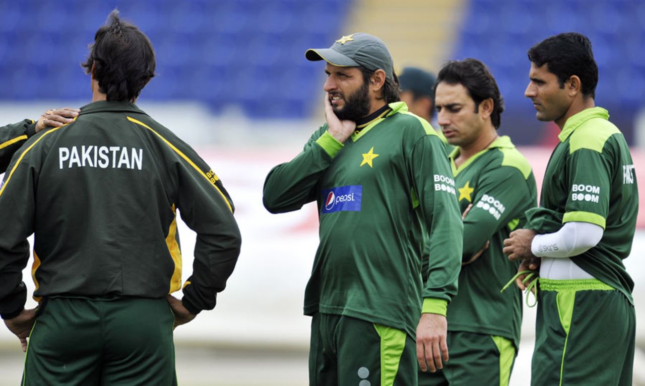Pakistan ODI captain Shahid Afridi needs to get his team to turn focus to Sunday's Twenty20 match against England, Cardiff, September 4, 2010