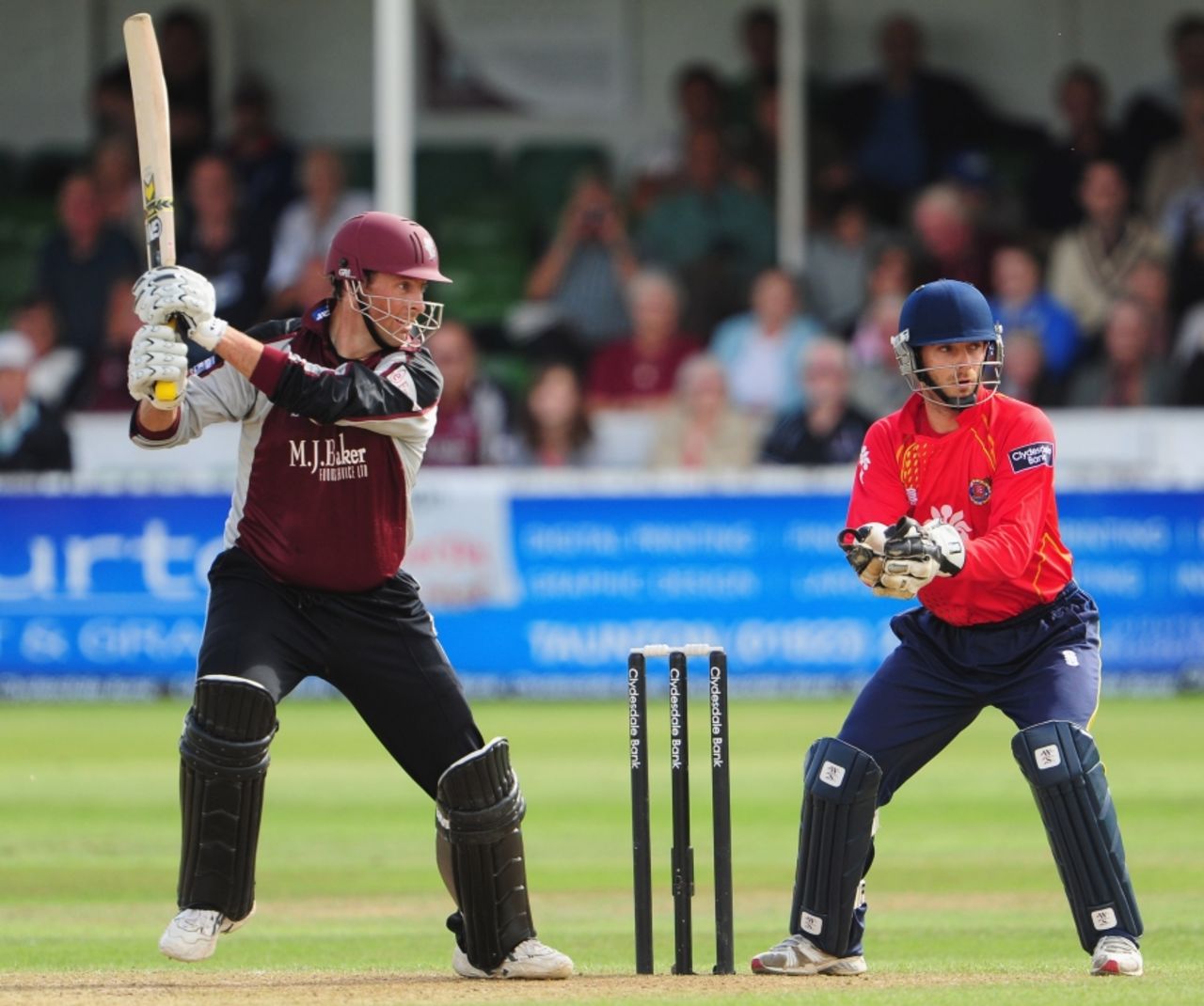 Marcus Trescothick led a blazing start from Somerset with a 62-ball 79, Somerset v Essex, CB 40 Semi-Final, Taunton, September 11 2010