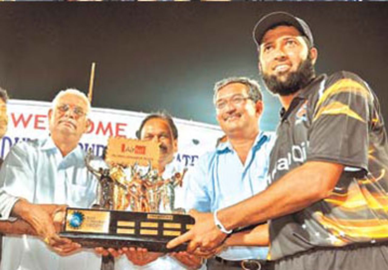 Wasim Jaffer after winning the Corporate Trophy, India Cements v Indian Oil Corporation XI, BCCI Corporate Trophy final, Visakhapatnam, September 8, 2010