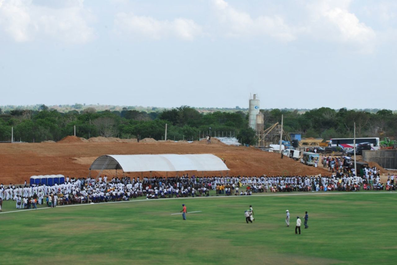 The crowd during the second unofficial Test between Sri Lanka A and Pakistan A at Hambantota, September 19, 2010