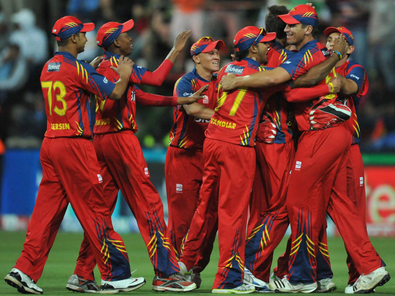 Lions celebrate the run-out of Robin Uthappa, Lions v Bangalore, CLT20 2010, Johannesburg