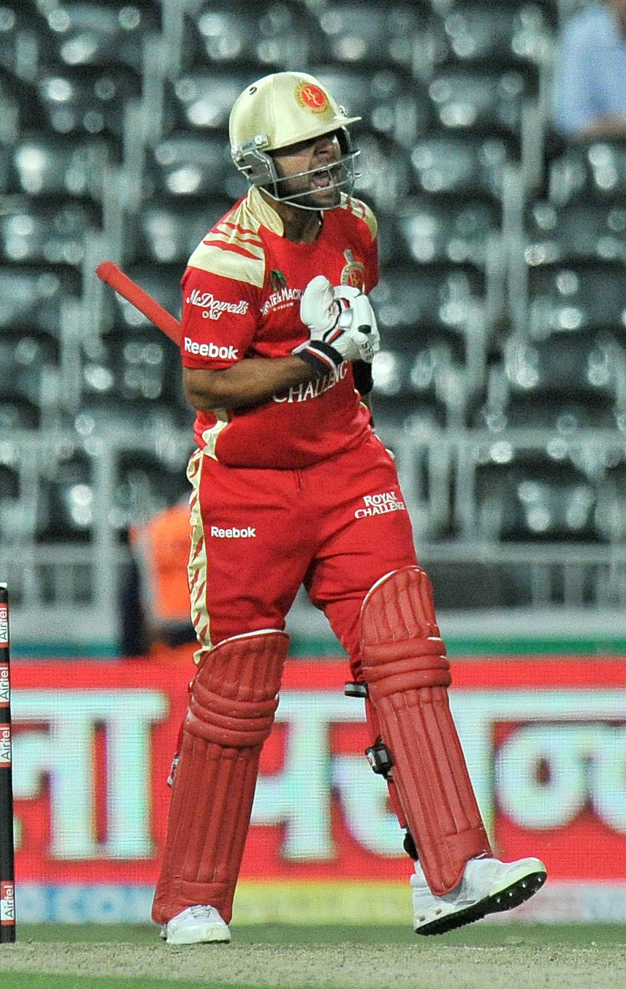Virat Kohli is thrilled after taking Bangalore home, Lions v Bangalore, CLT20 2010, Johannesburg
