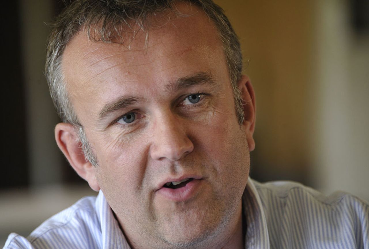 Cricket Kenya chief executive Tom Sears addresses the media, Nairobi, September 29, 2010