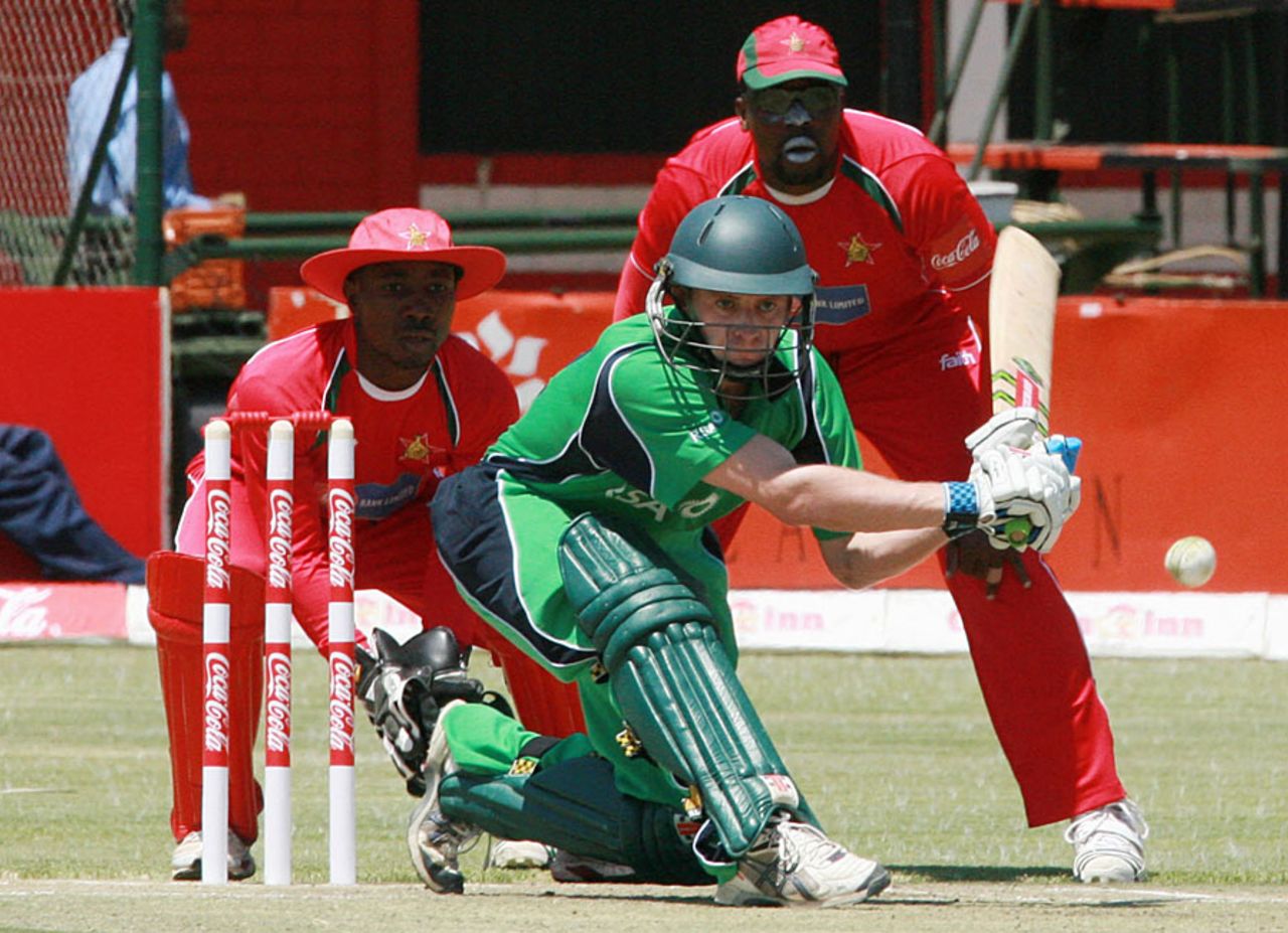 William Porterfield held the Ireland top order together with 46, Zimbabwe v Ireland, 3rd ODI, Harare, September 30, 2010