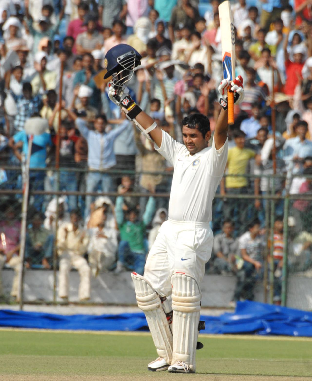 Parthiv Patel celebrates his 13th first-class century, Mumbai v Rest of India, Irani Cup, Jaipur, 2nd day, October 2, 2010
