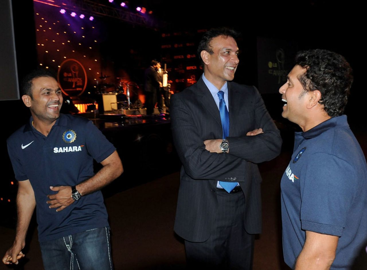 Virender Sehwag, Ravi Shastri and Sachin Tendulkar share a laugh at the ICC awards, Bangalore, October 6, 2010