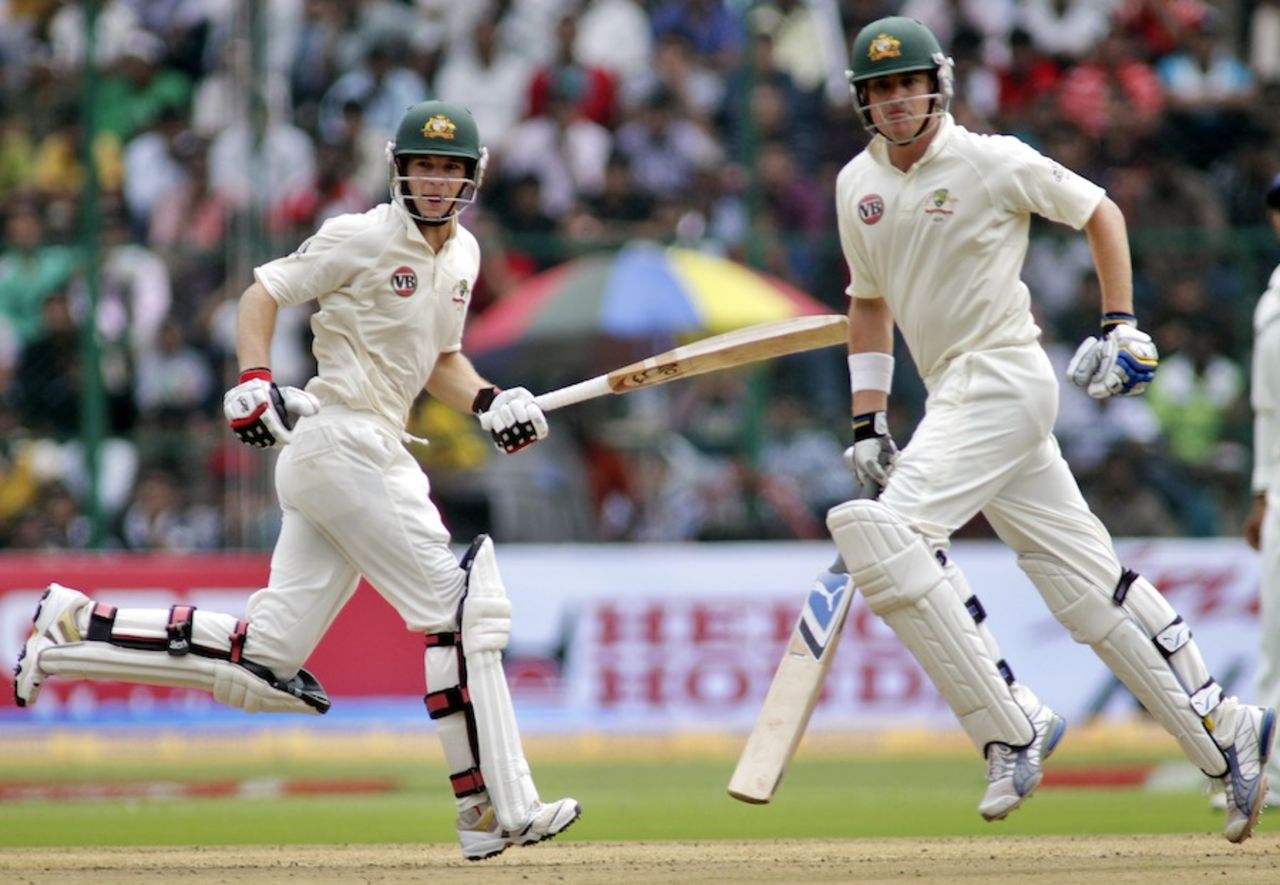 Marcus North and Tim Paine run during their partnership, India v Australia, 2nd Test, Bangalore, 2nd day, October 10, 2010