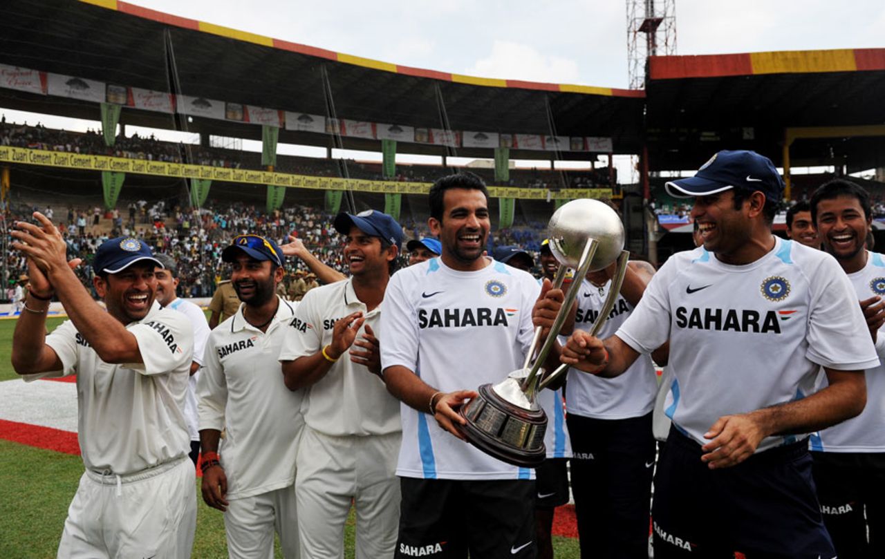 The Indian team takes the Border-Gavaskar Trophy on a lap of honour, India v Australia, 2nd Test, Bangalore, 5th day, October 13, 2010