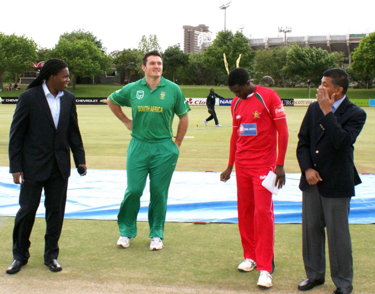 Elton Chigumbura and Graeme Smith at the toss, South Africa v Zimbabwe, 1st ODI, Bloemfontein, October 15, 2010