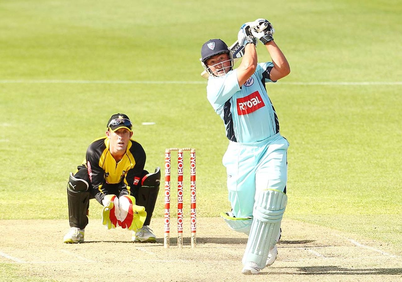 Peter Forrest drives down the ground, New South Wales v Western Australia, Ryobi Cup, Hurstville Oval, Sydney, October 17, 2010