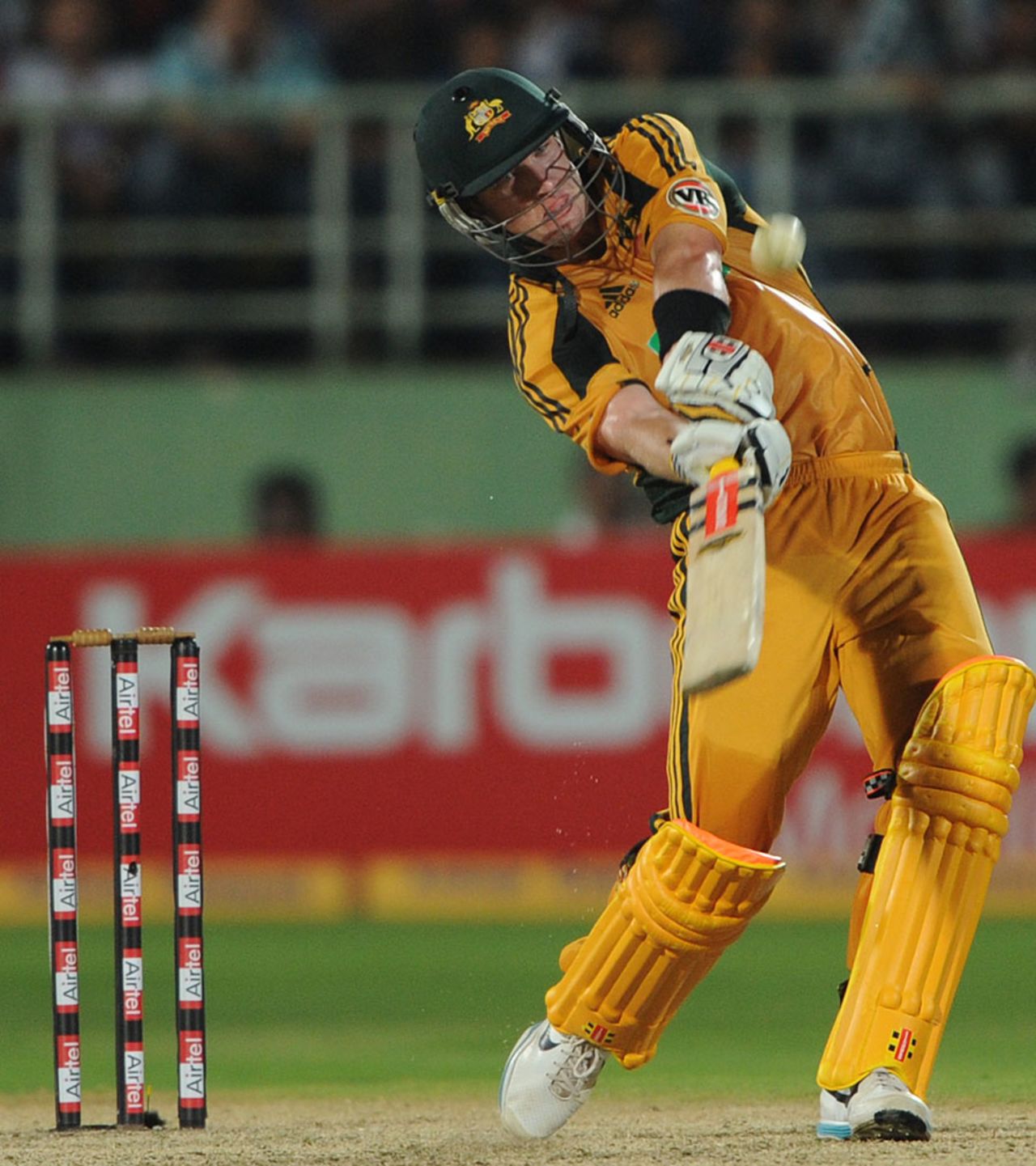 Cameron White blasted six sixes and six fours in his 49-ball 89, India v Australia, 2nd ODI, Visakhapatnam, October 20, 2010
